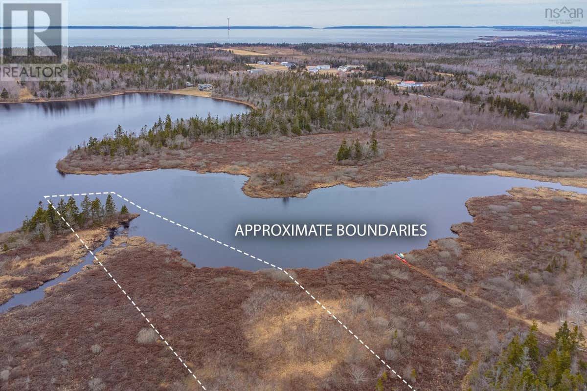 LOT PETER LEBLANC ROAD