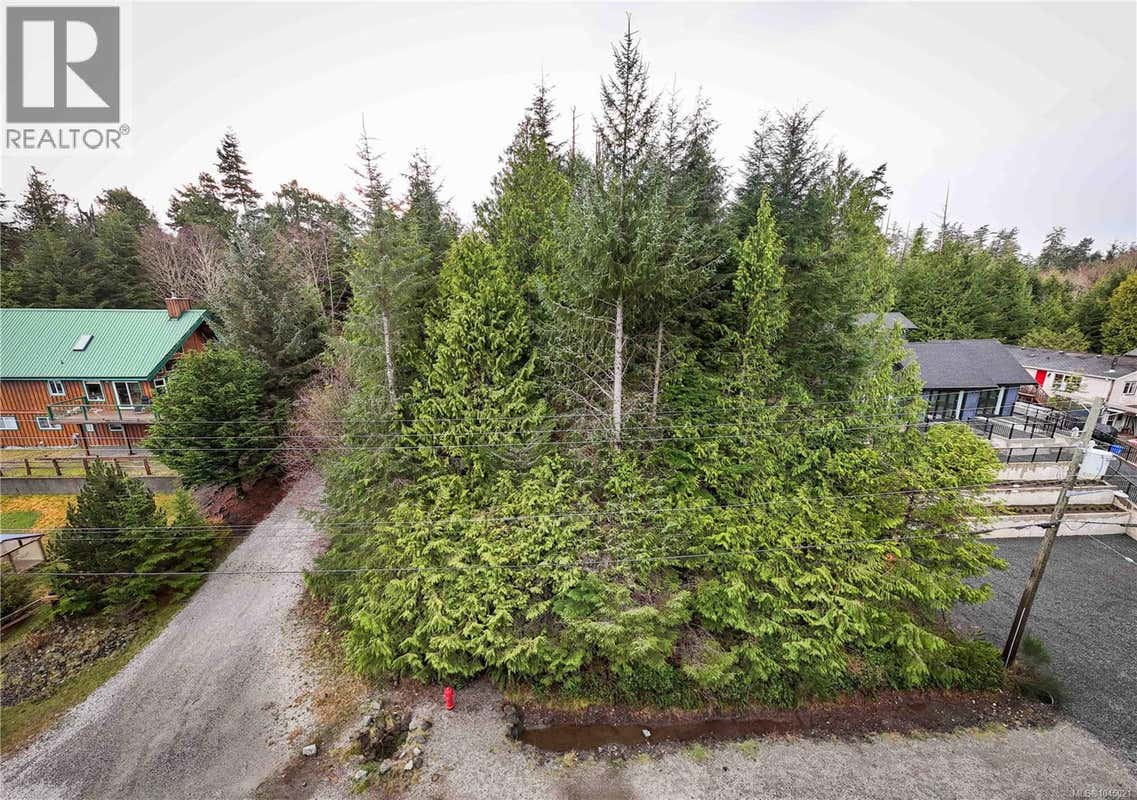 1391 VICTORIA RD