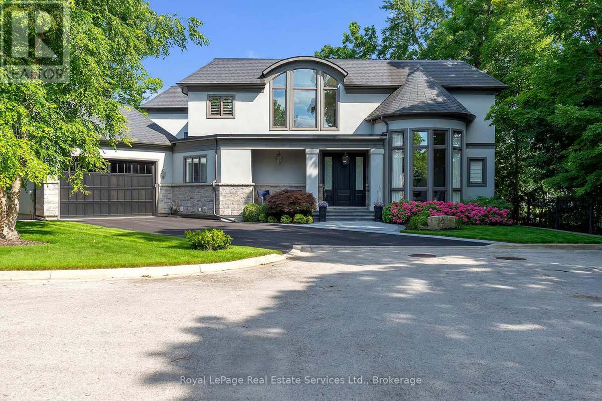 456 LAKESHORE ROAD W
