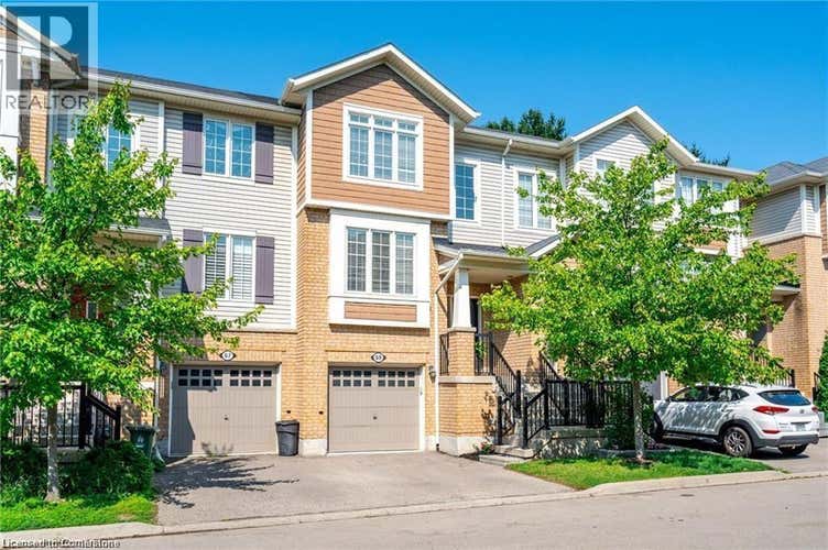 69 HEPWORTH Crescent