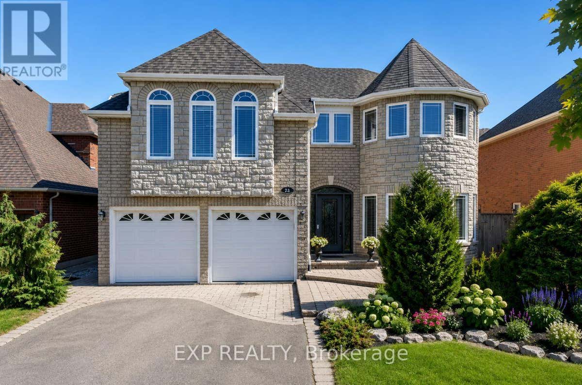 16 CURRY CRESCENT