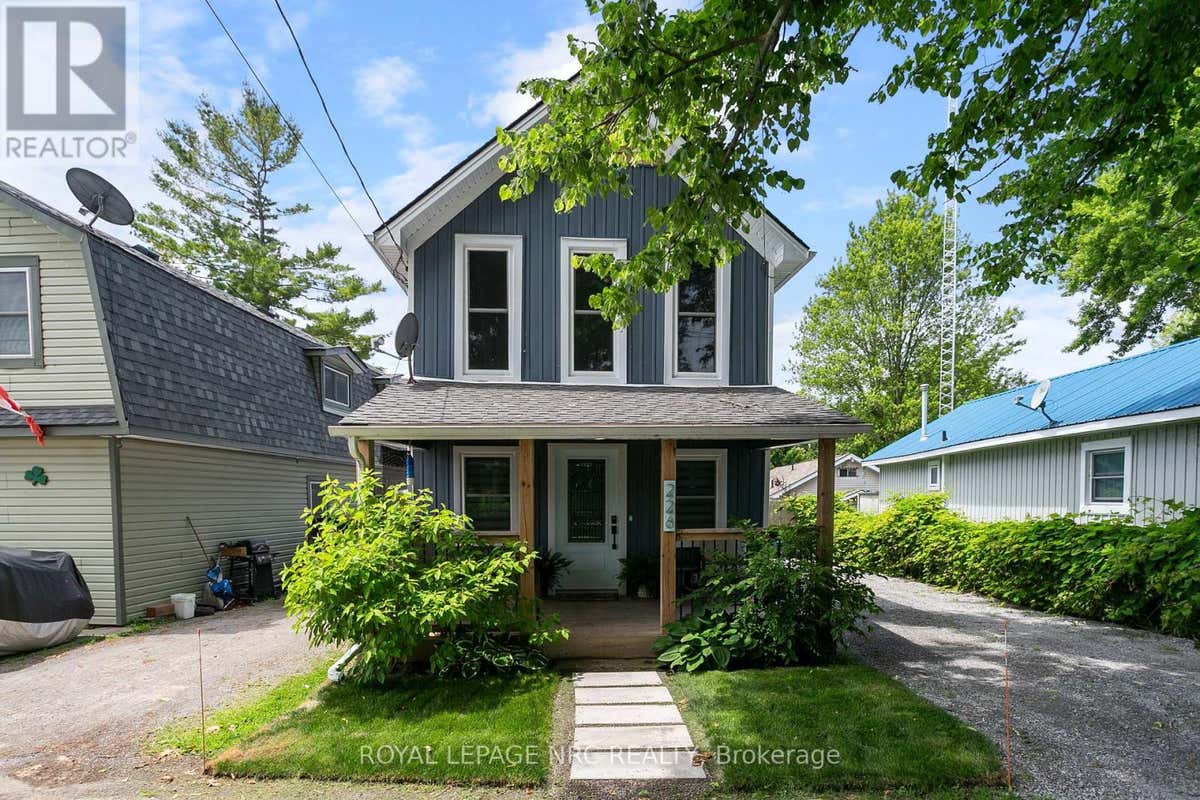 226 LINCOLN ROAD W, Fort Erie (Crystal Beach), ON L0S1B0 House For Sale