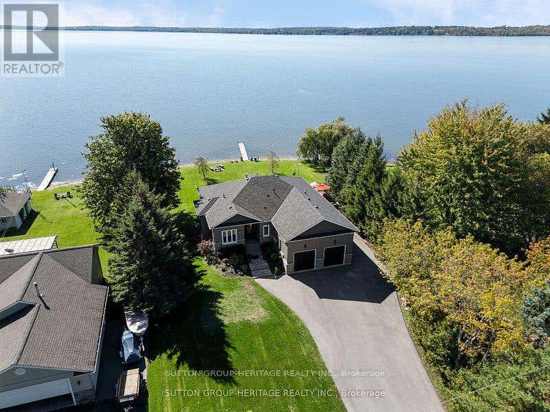 52 HILLSIDE DRIVE