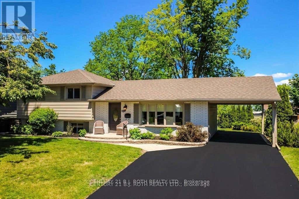 424 JAMIESON DRIVE
