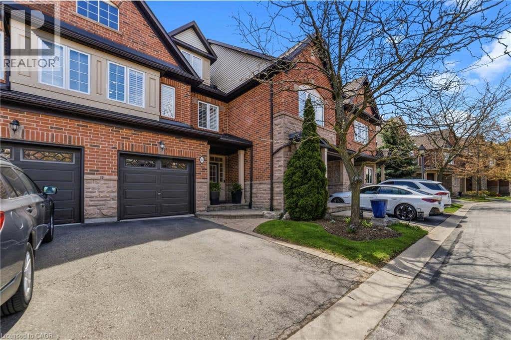 300 RAVINEVIEW WAY UNIT# 16