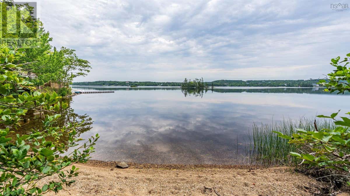 32 FIDDLEHEAD WAY