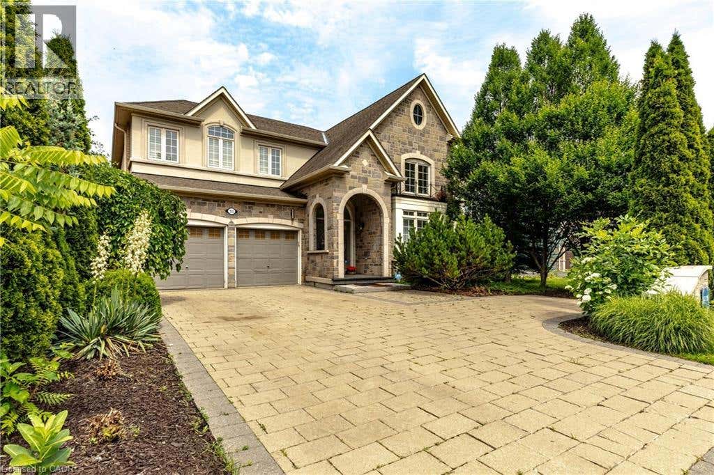 215 BURLOAK DRIVE