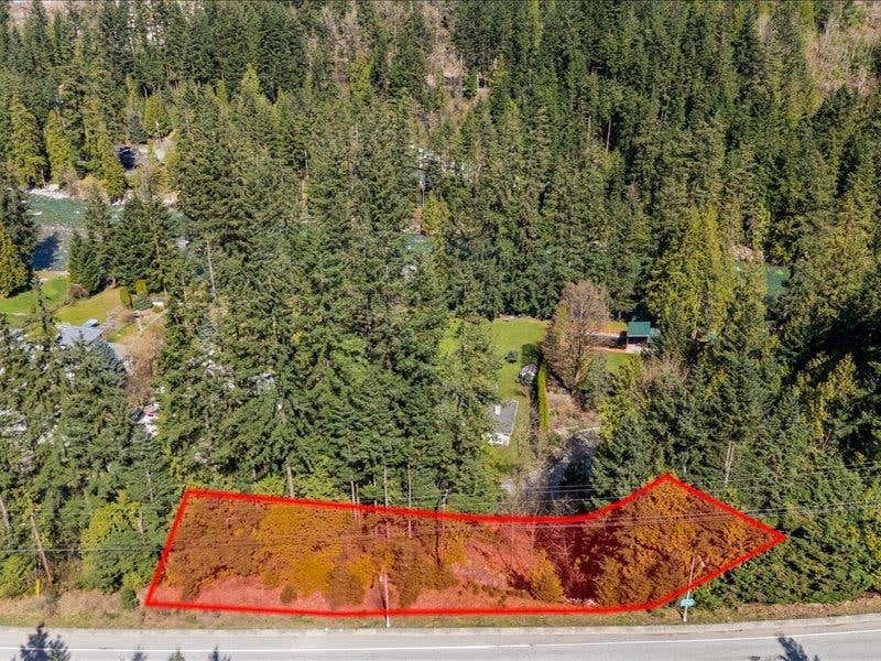 320 FORREST CRESCENT, HOPE