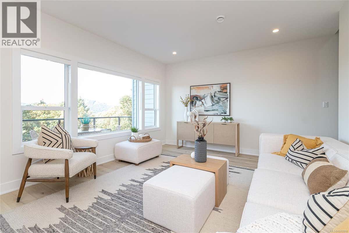 1406 DOLOMITE RIDGE