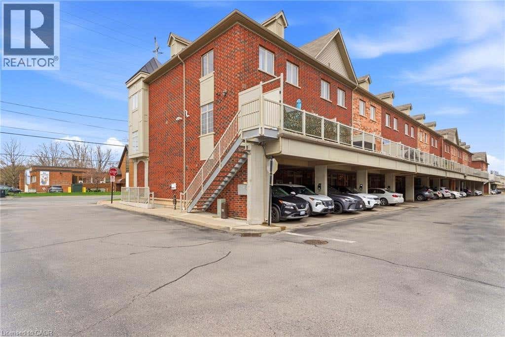 362 PLAINS ROAD E UNIT# 32
