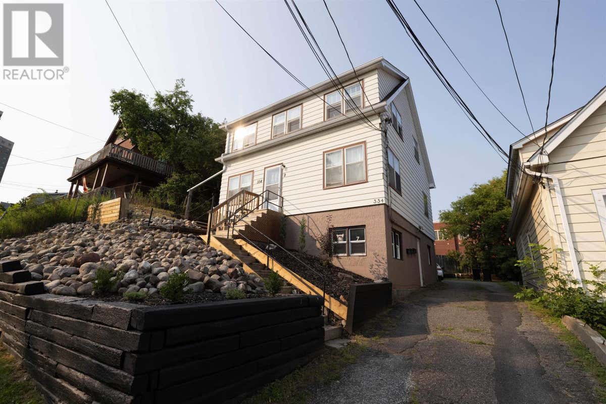 334 PEARL ST