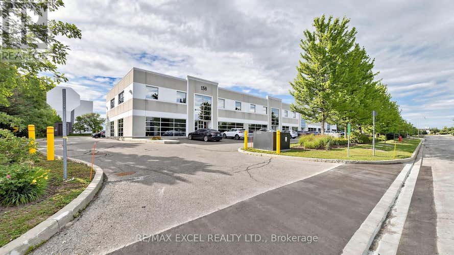 15 - 158 DON HILLOCK DRIVE