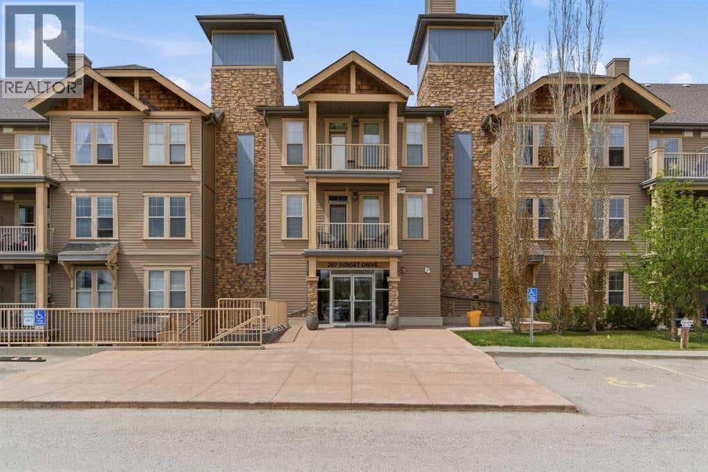 306, 207 SUNSET DRIVE
