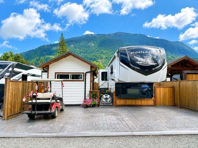 336 720 HOT SPRINGS ROAD, HARRISON HOT SPRINGS