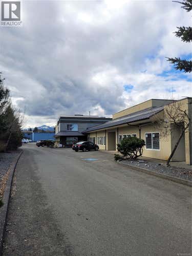 B 2435 Mansfield Dr