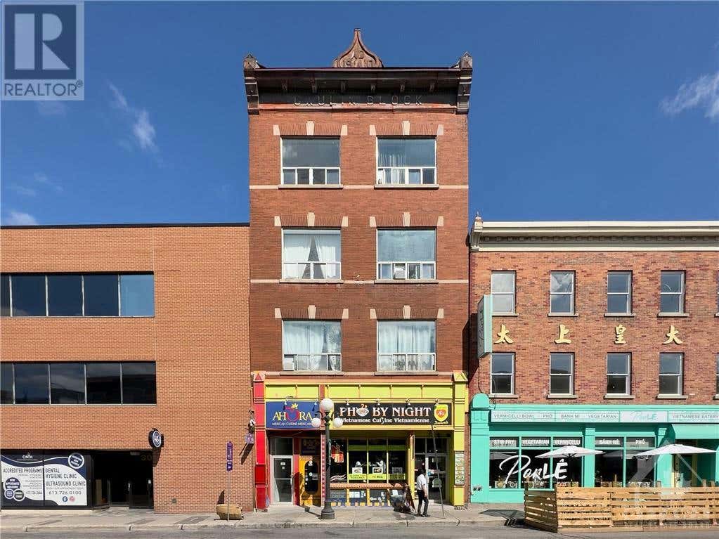 307 DALHOUSIE St  