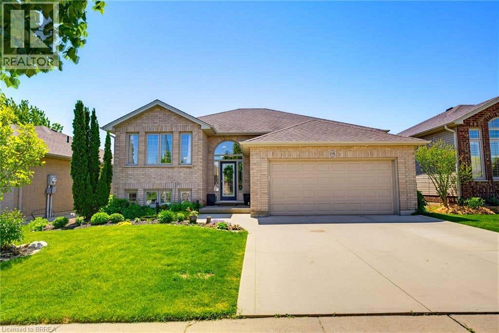 118 WILLITS CRESCENT
