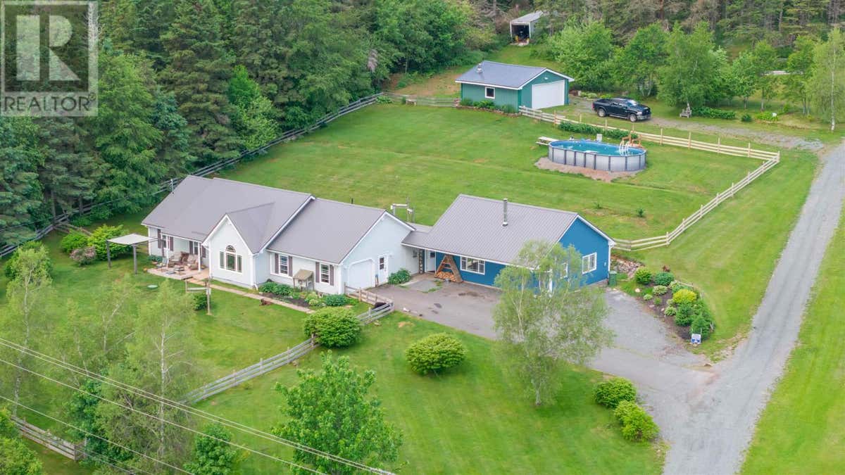935 BROOKSIDE ROAD