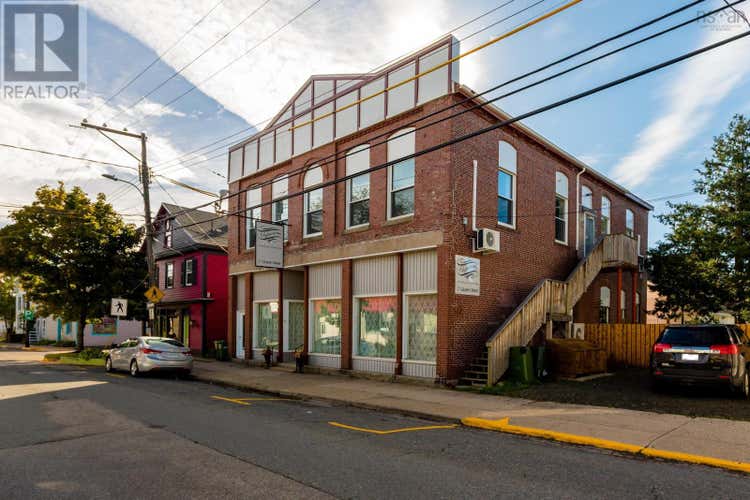 21 Queen Street
