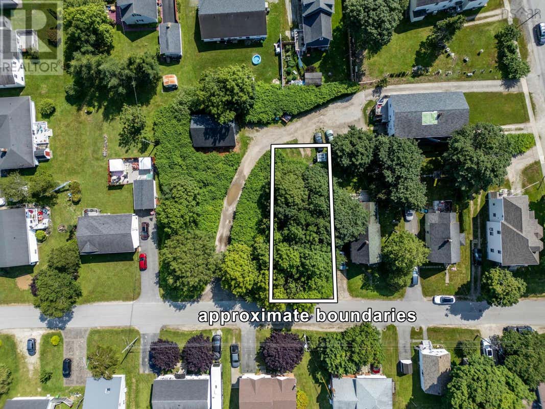 39 Beacon Street, Yarmouth, NS B5A2W5 Commercial Real Estate For Sale