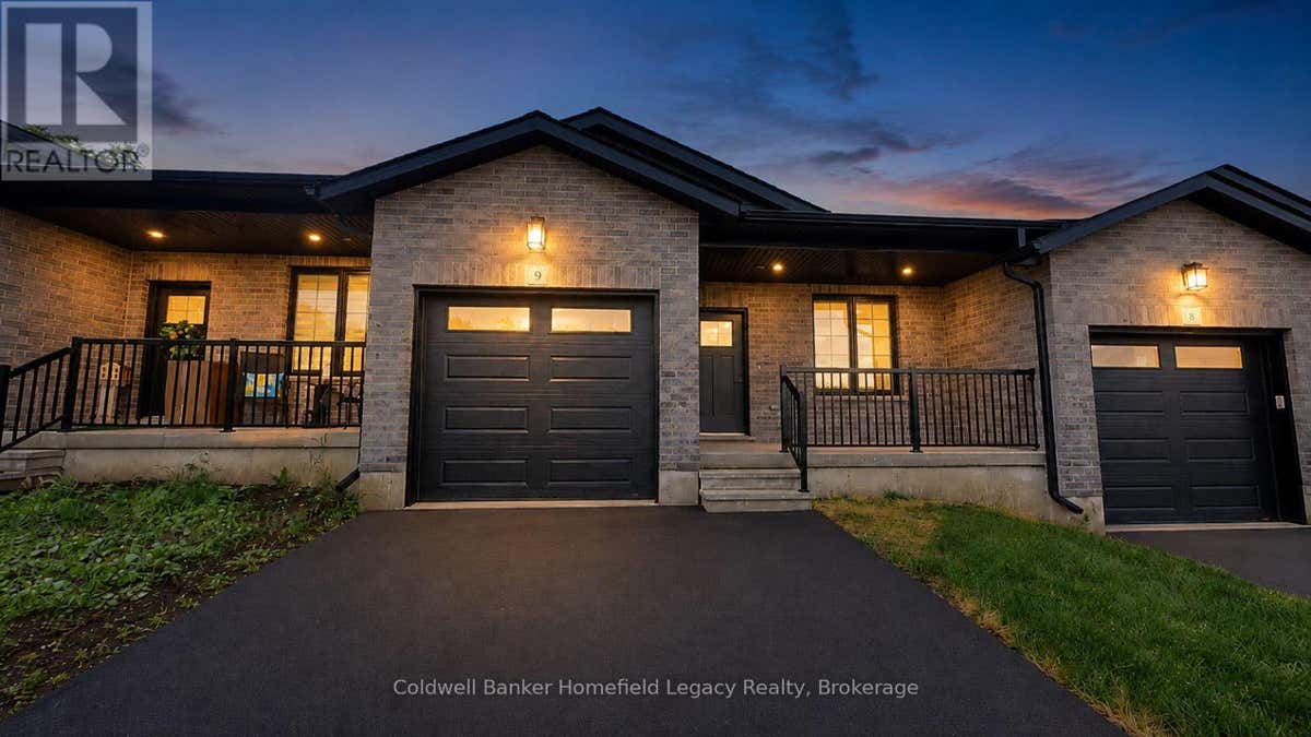 9 - 165 EGAN AVENUE