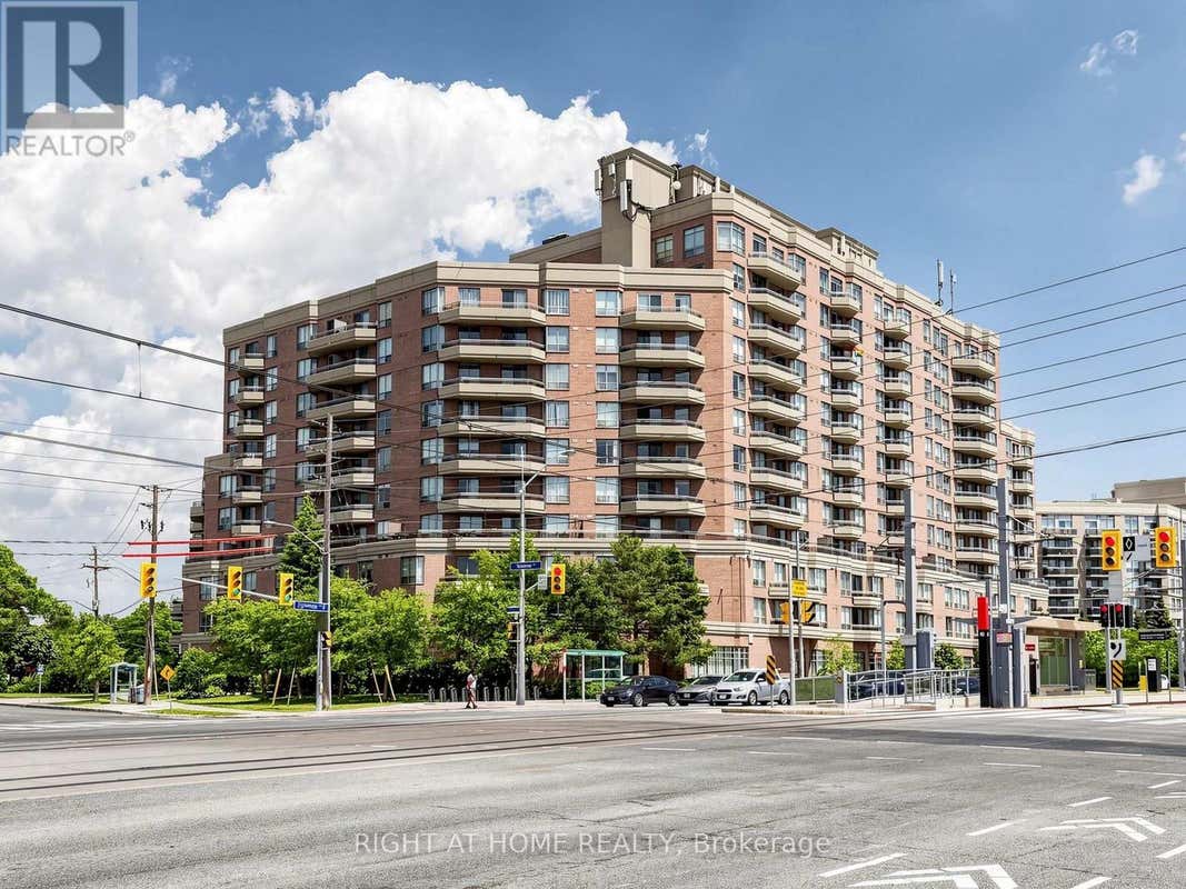 1119 - 1700 EGLINTON AVENUE E