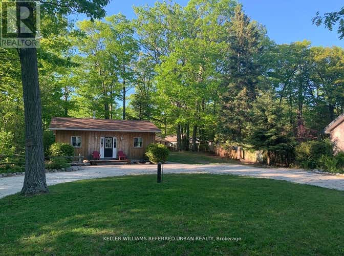 1833 TINY BEACHES ROAD S