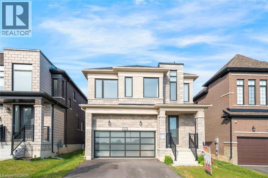 806 SOBESKI AVENUE