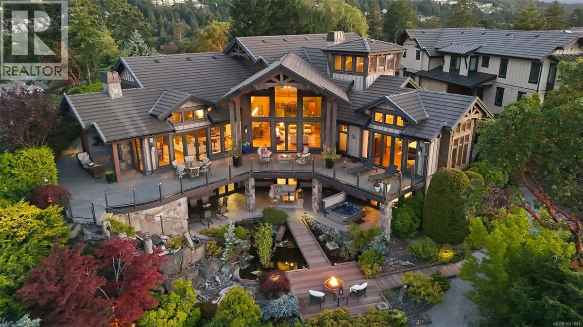 5025 HINRICH VIEW