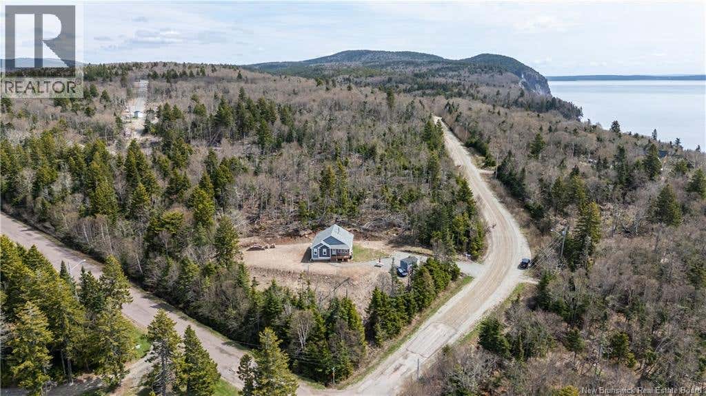 39 CHIGNECTO DRIVE