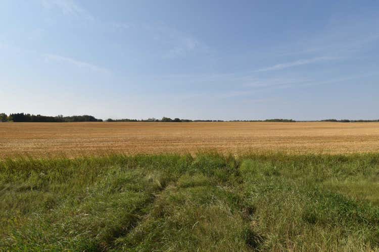 Rge Rd 274 and Twp Rd 523
