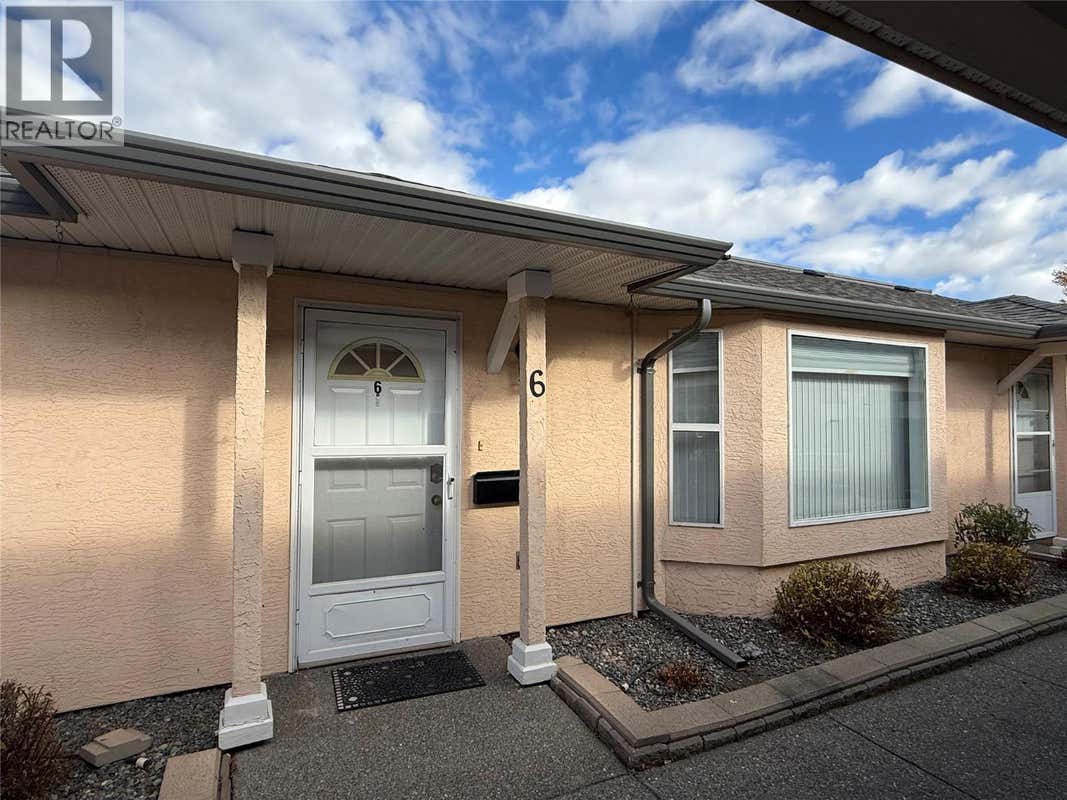 2760 Voght St Unit 6  