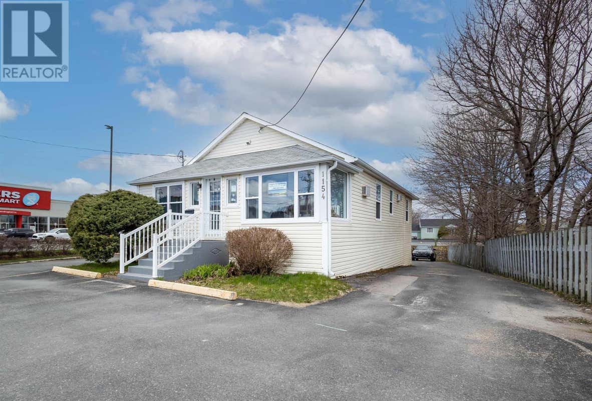 1154 KINGS ROAD
