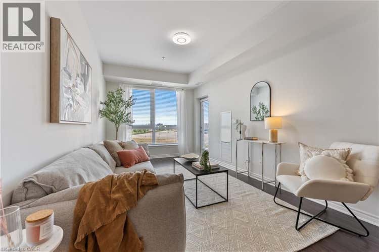 150 OAK PARK Boulevard Unit# 315