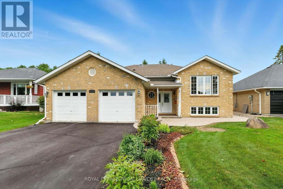 14 DANIELS DRIVE, Brighton, ON K0K1H0 House For Sale | RE/MAX | X12384199