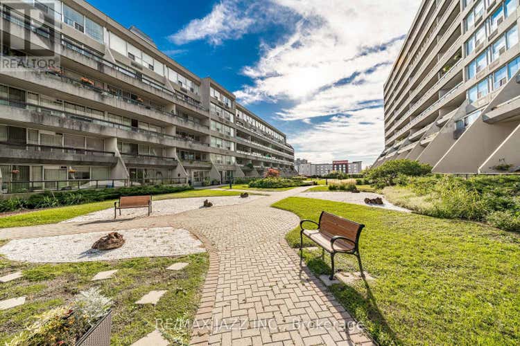 1214 - 55 WILLIAM STREET E