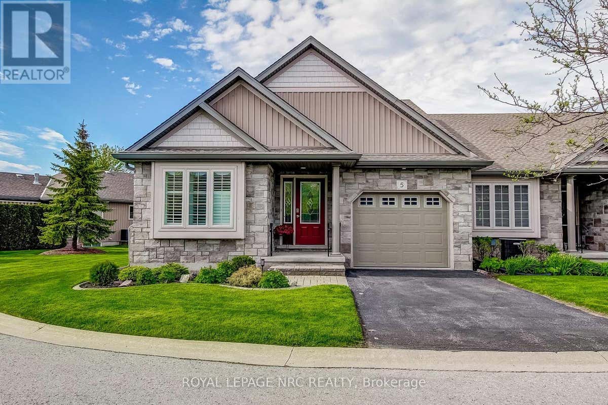 5 ROSE GLEN CRESCENT
