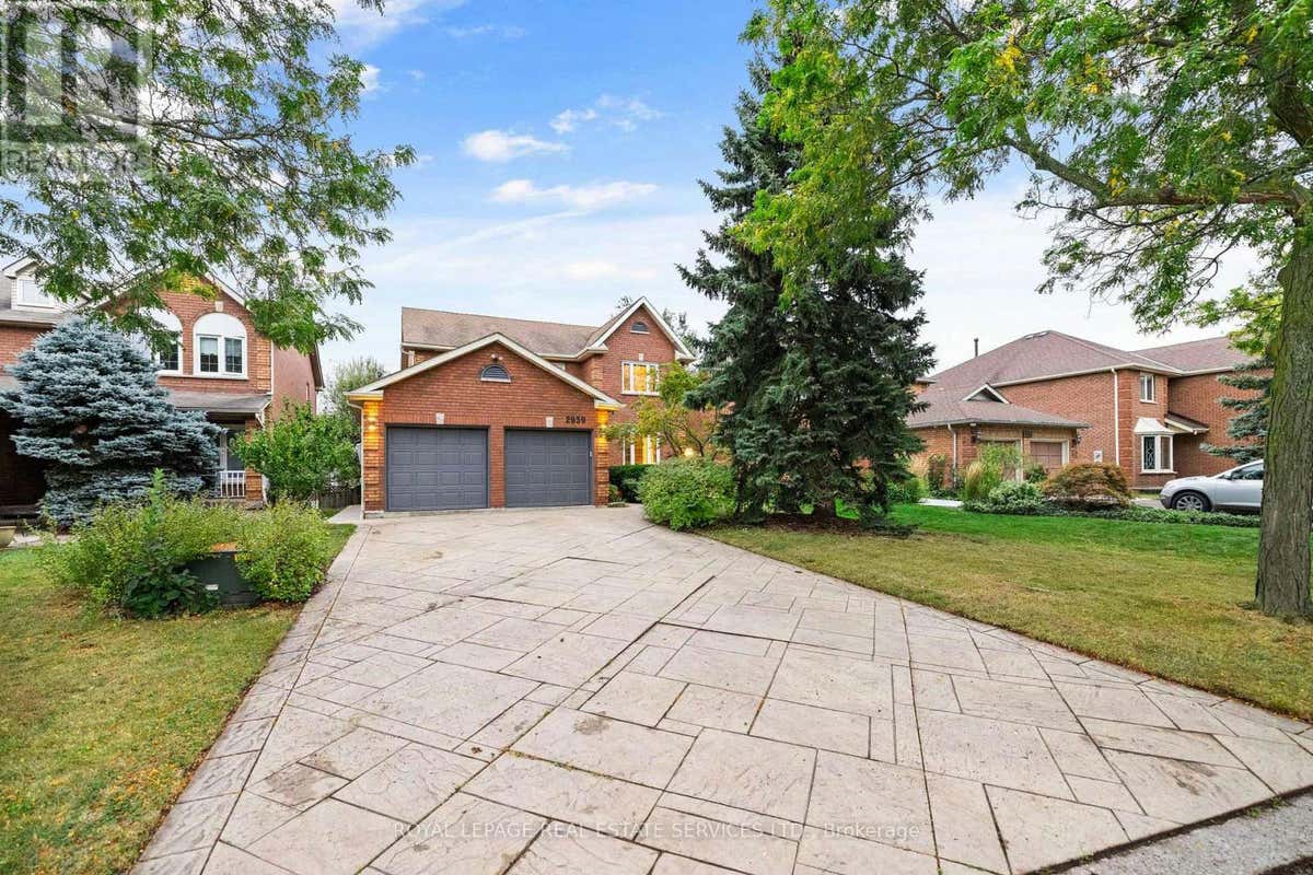 2939 HARVEY CRESCENT, Mississauga (Erin Mills), ON L5L4V9 House For