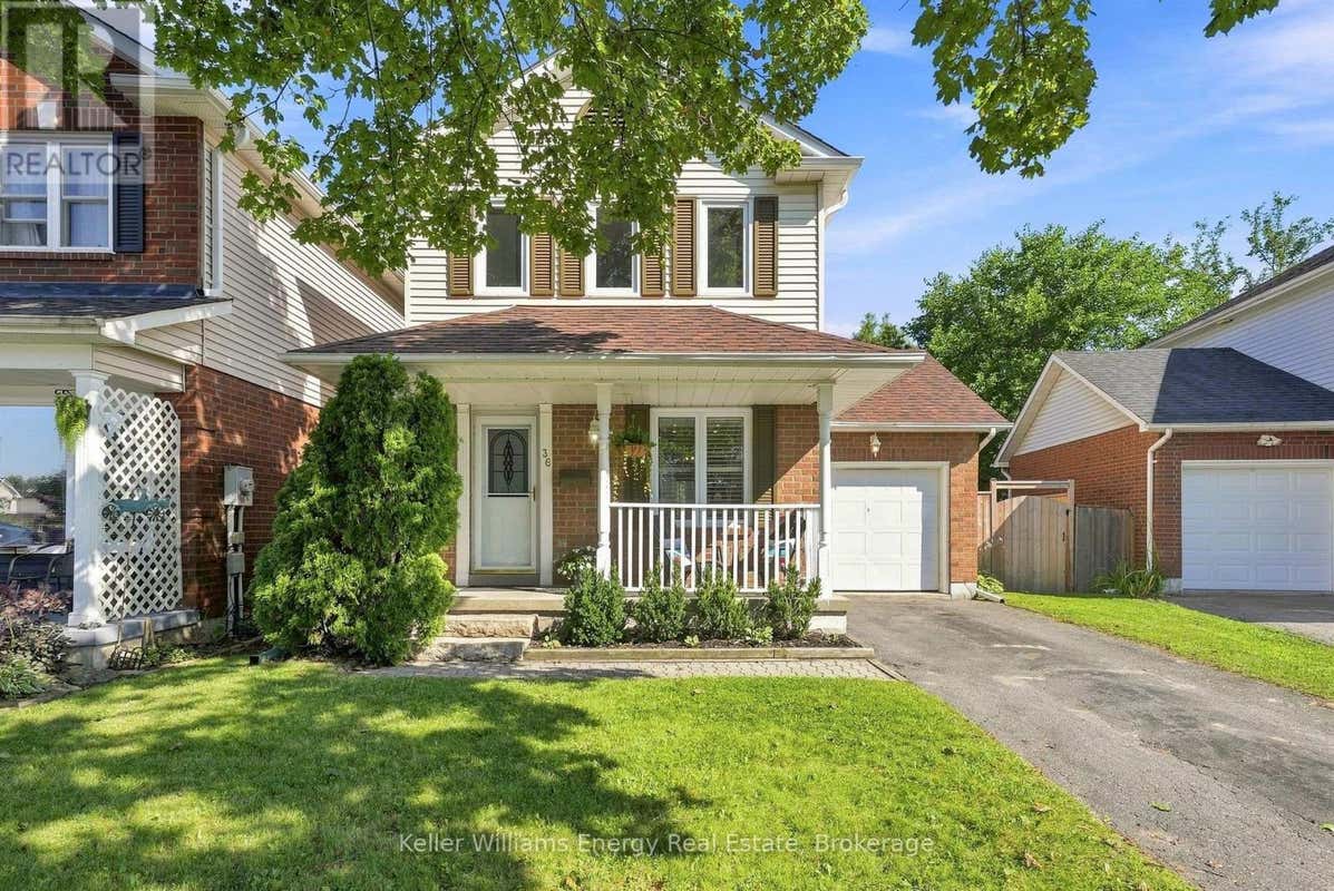 36 LONGWOOD COURT