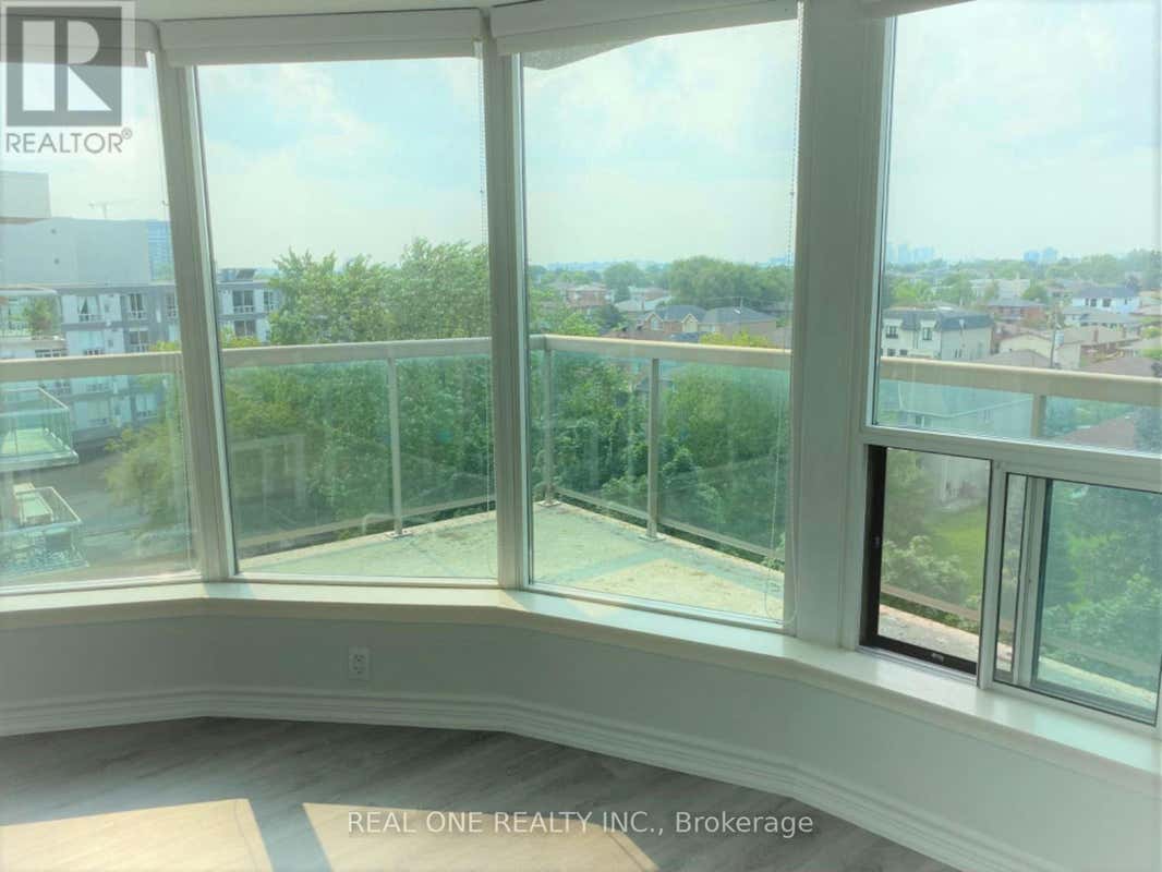 602 890 SHEPPARD AVENUE W, Toronto (Bathurst Manor), ON M3H2T5 Home