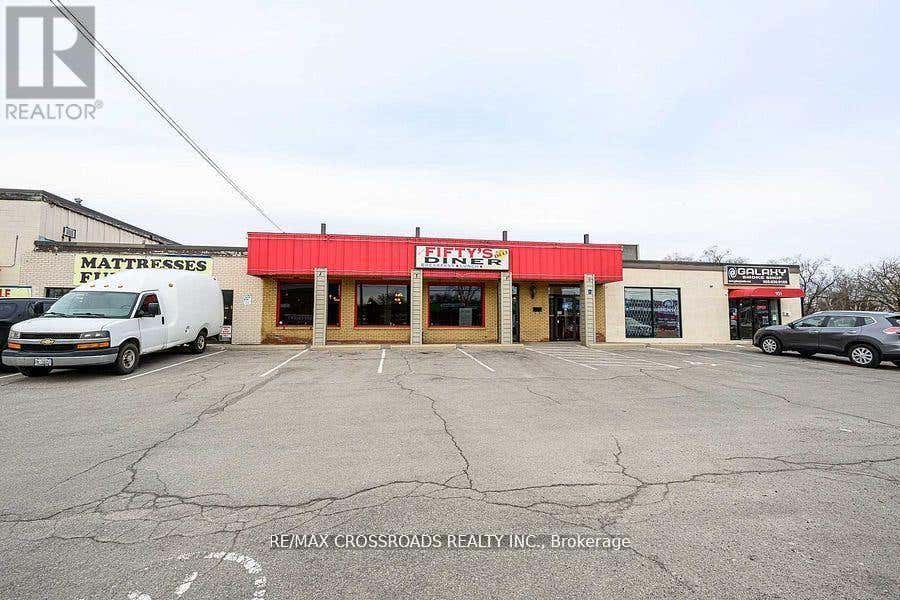 931 QUEENSTON ROAD