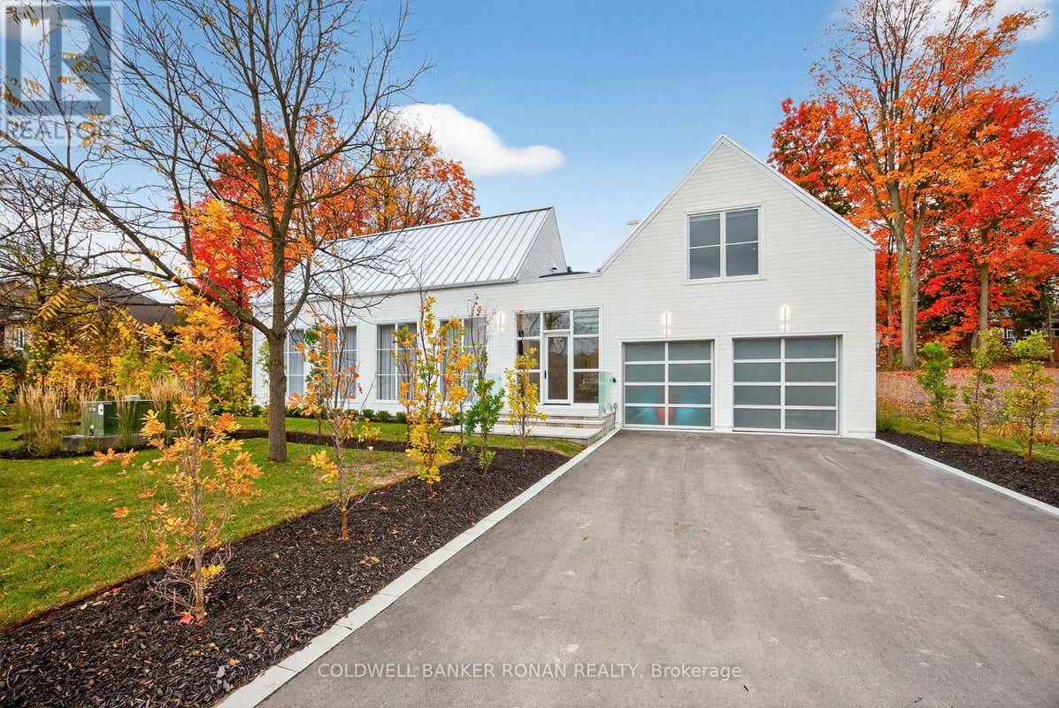9 GRAY AVENUE