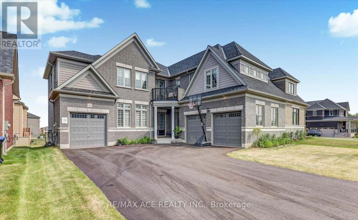 4 EMERALD GROVE