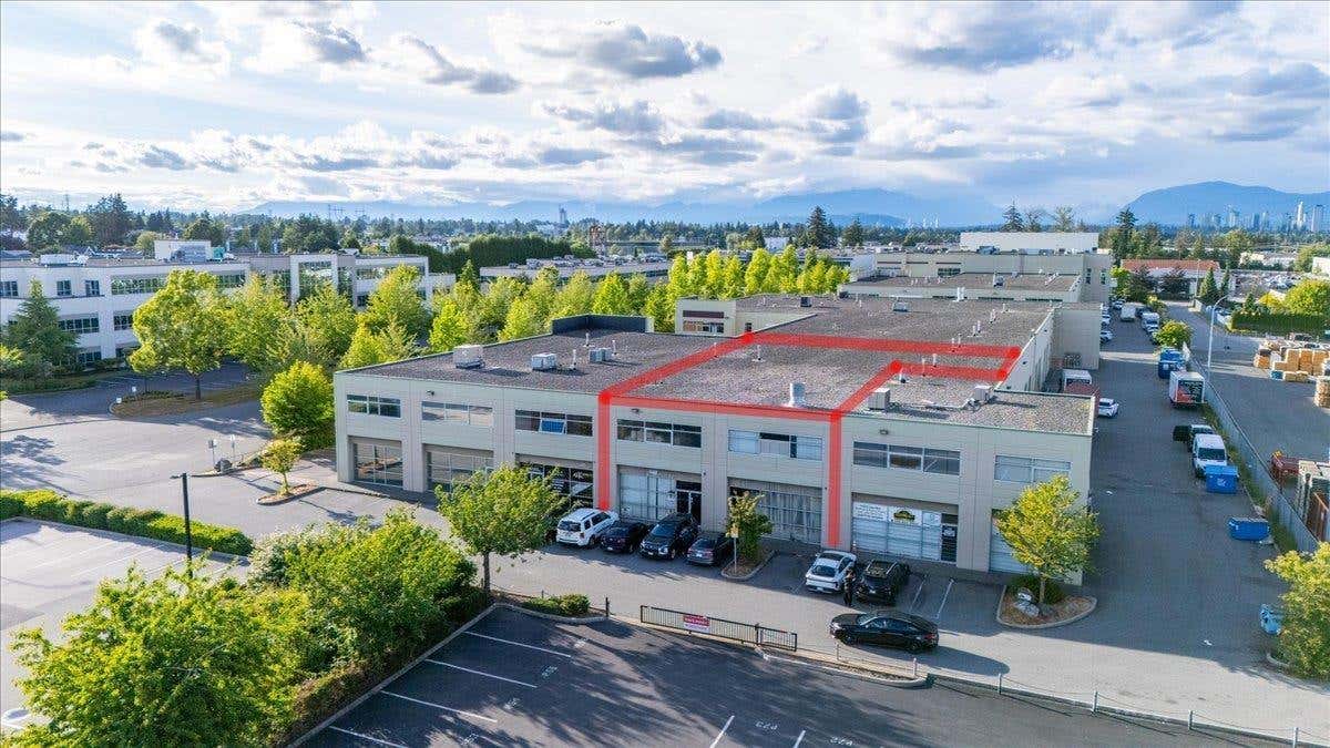 137 & 138 7536 130 STREET