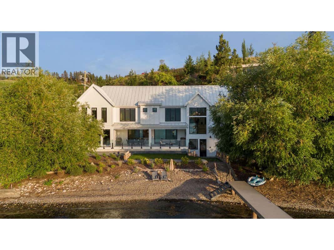 5268 LAKESHORE ROAD