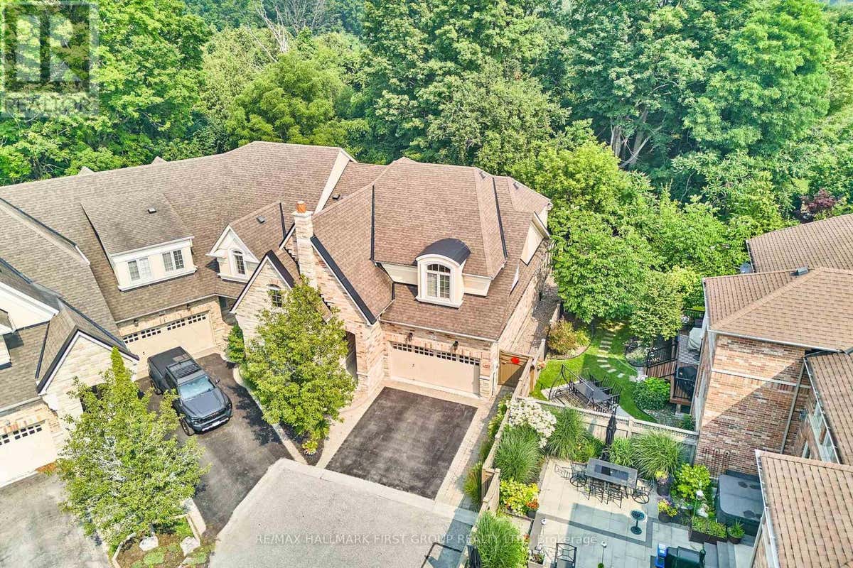 28 ILLINGWORTH LANE