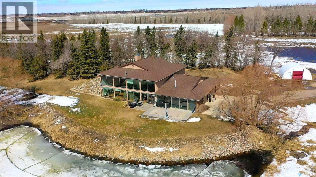 SPRUCE HILL ACREAGE