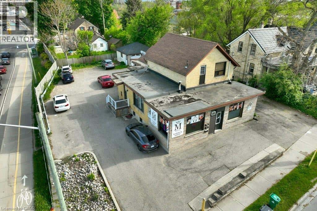 183 LOUISA STREET