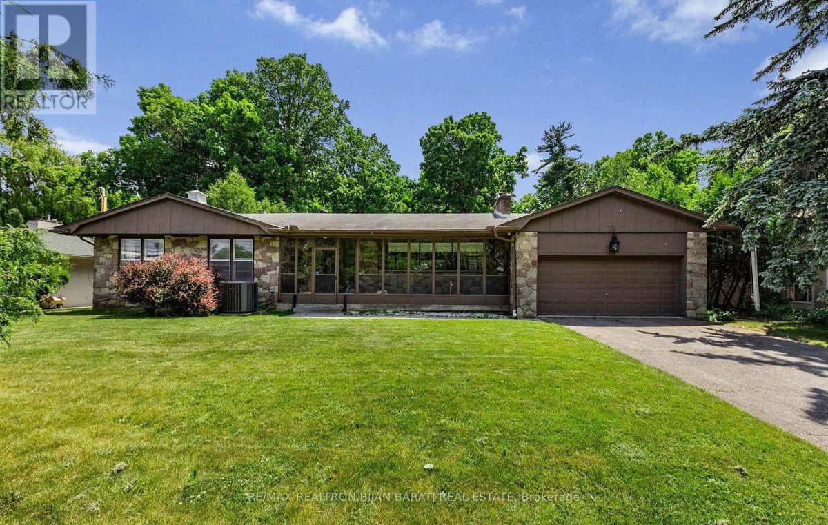73 FOREST GROVE DRIVE
