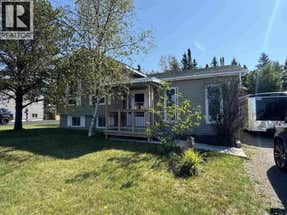53 Hemlo DR